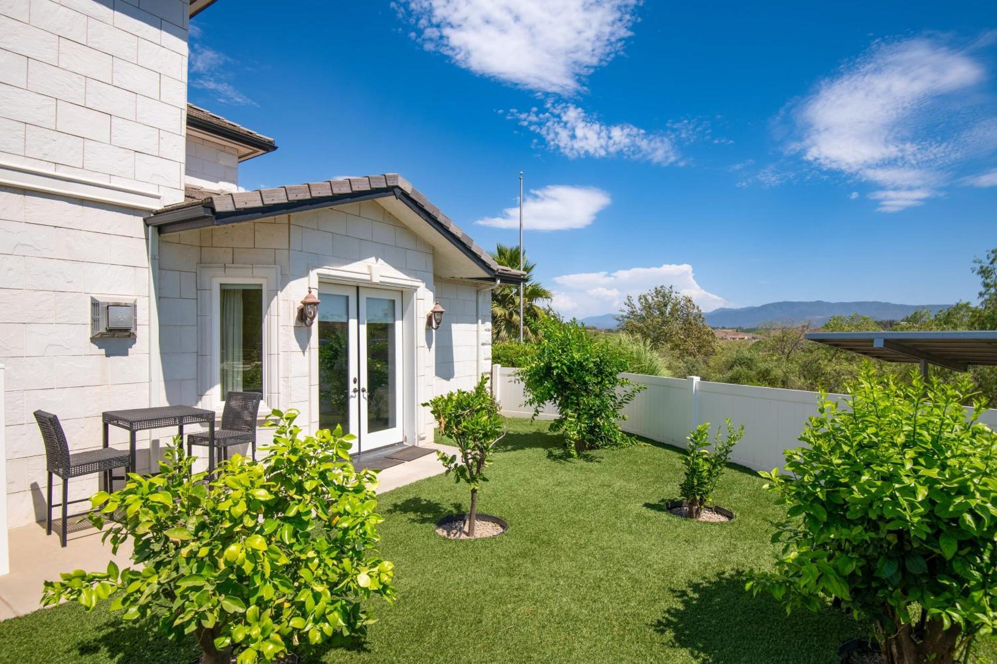 Grand Contento By Avantstay Extraordinary Estate W Pool Hot Tub Movie Room Temecula Dış mekan fotoğraf